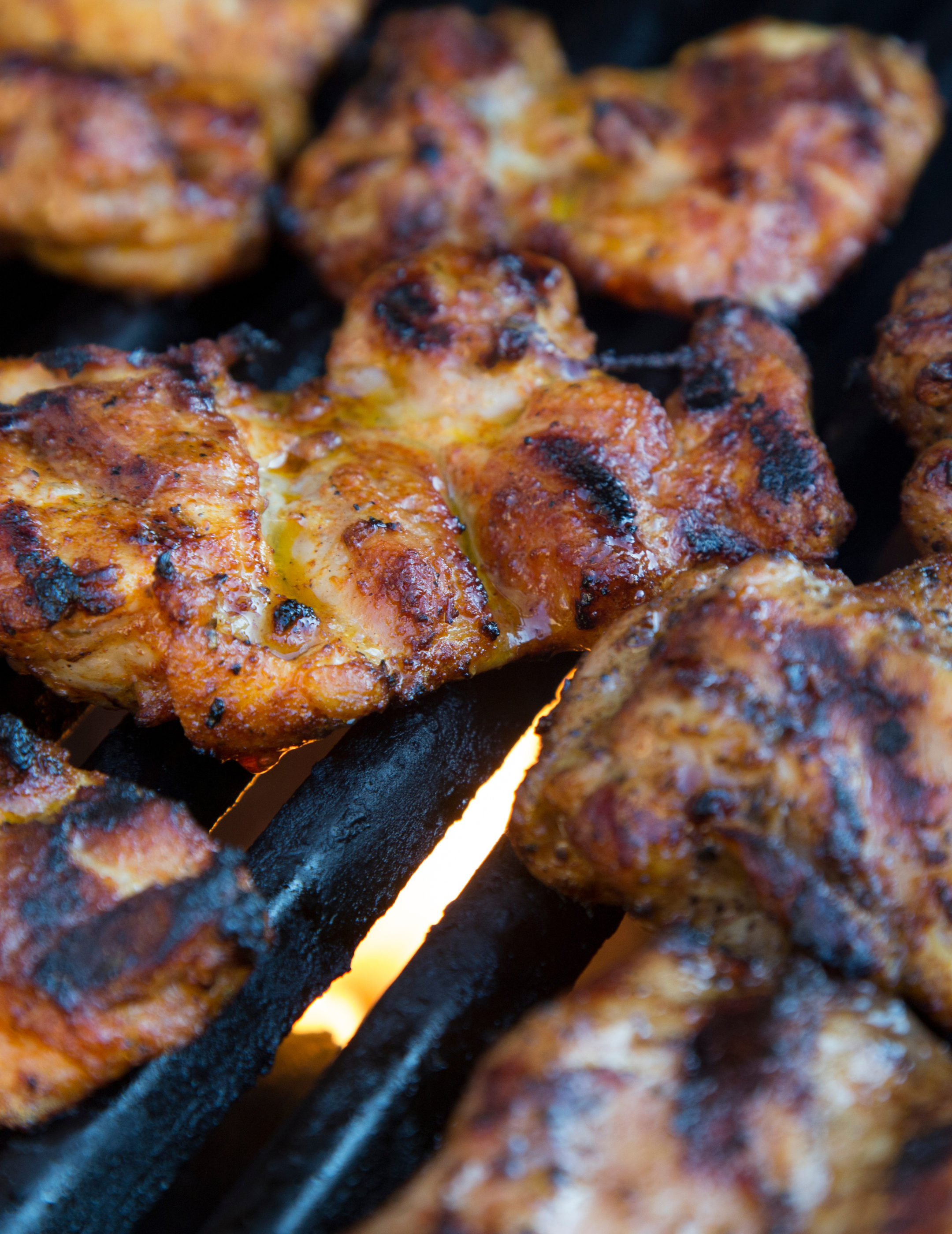 CONTRAMUSLOS DE POLLO DESHUESADOS